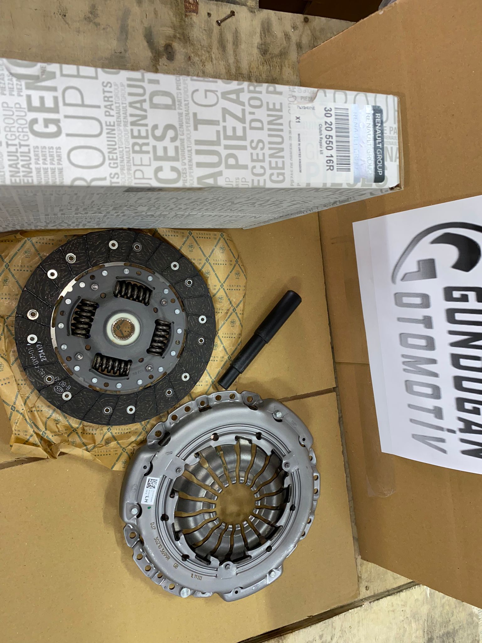 RENAULT MAİS CLİO 4 - SYMBOL JOY 1.5 DCİ DEBRİYAJ SETİ 302055016R