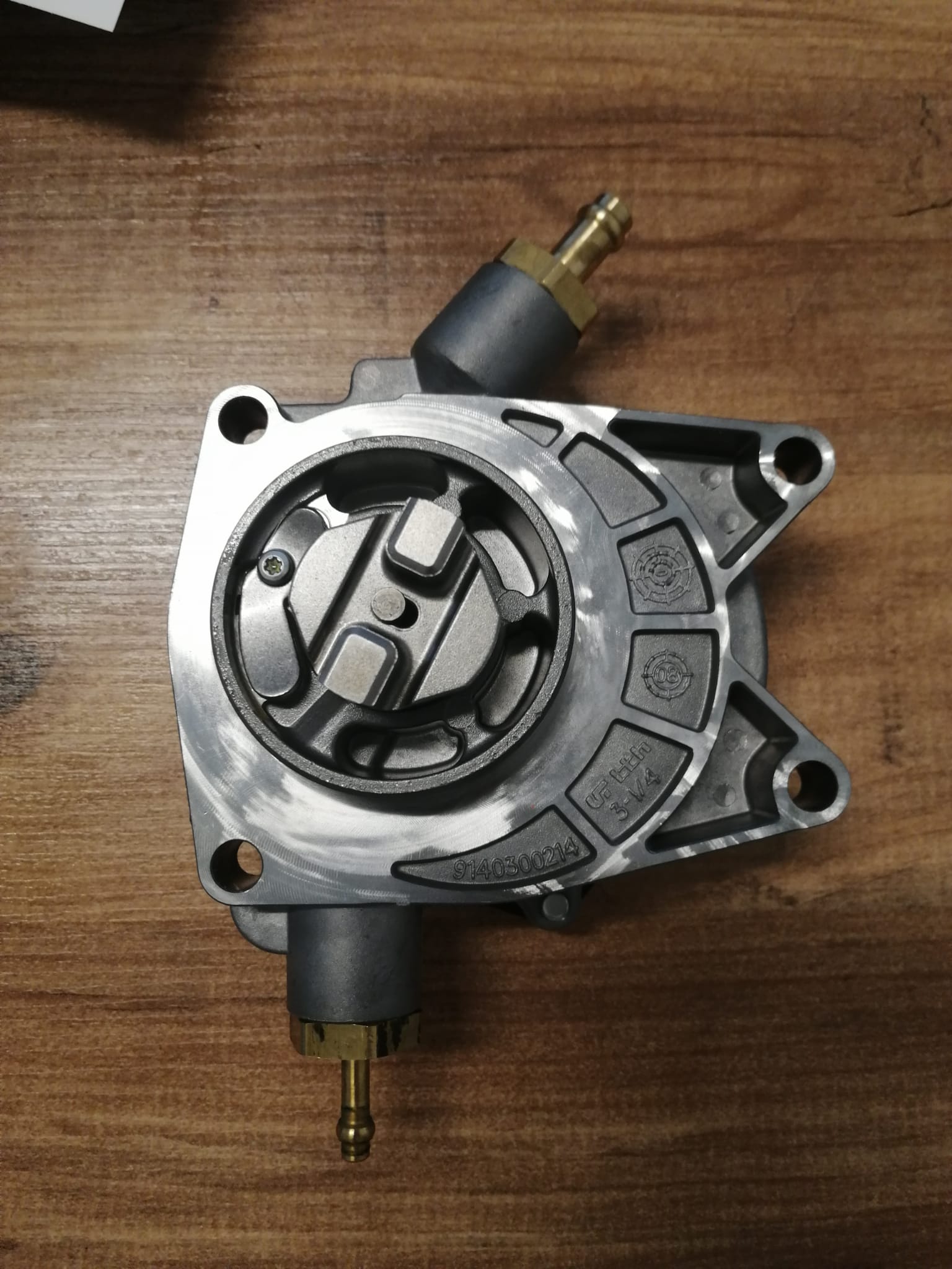 VAKUM POMPASI CAPTİVA C 100 (96440320)